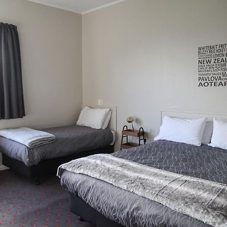 Hokitika Pioneer Hotel Esterno foto